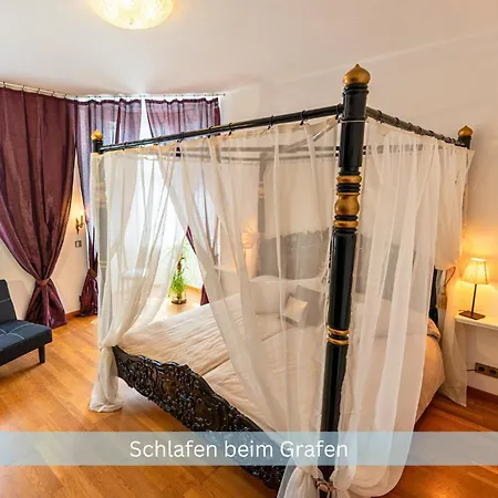 Grafenwohnung Mit Grossem Dachgarten Im Gaestehaus Graf-schmelzer アパート