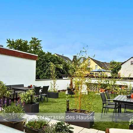 Grafenwohnung Mit Grossem Dachgarten Im Gaestehaus Graf-schmelzer トリッテンハイム