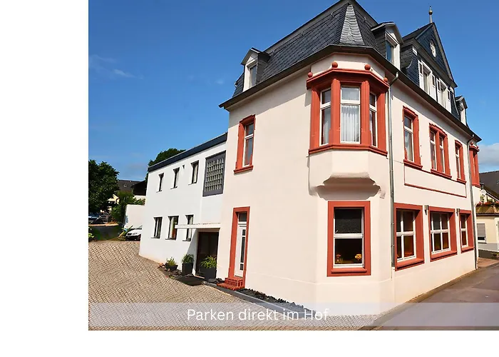 Apartment Grafenwohnung Mit Grossem Dachgarten Im Gaestehaus Graf-schmelzer *